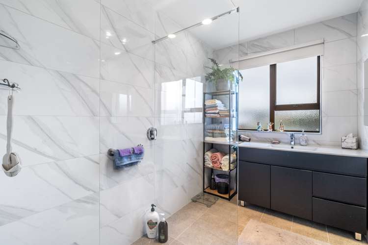 254 North Road Waikiwi_9