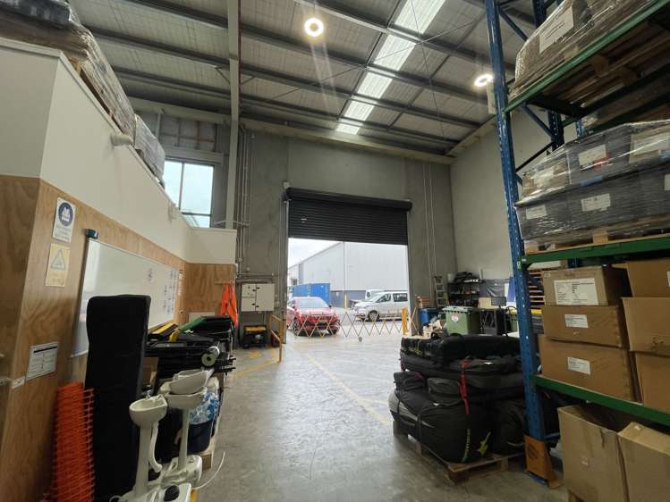 Unit D/130 Hugo Johnston Drive Penrose_3