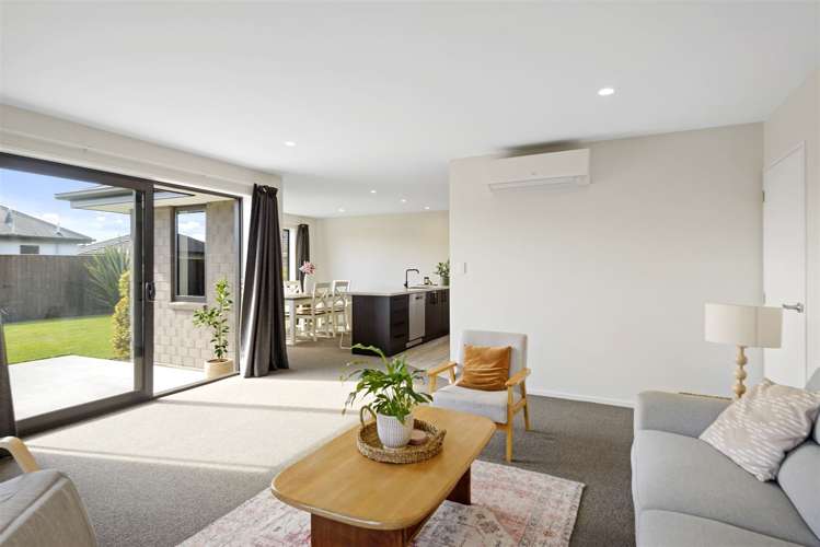 45 Minerva Crescent Woodend_5