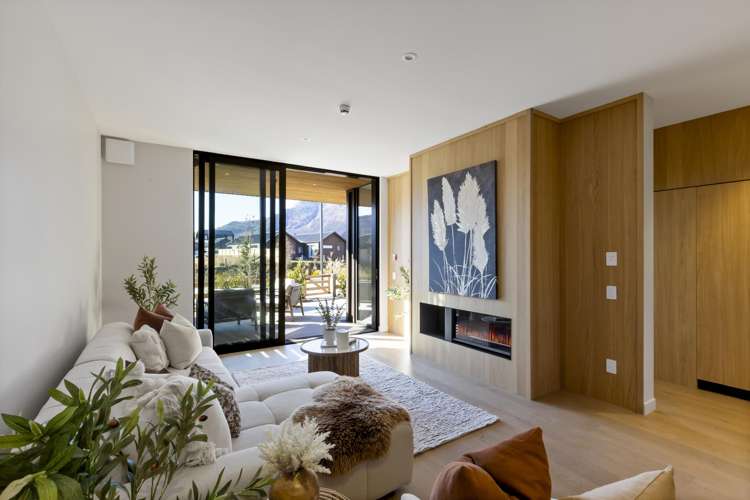 19/2 McKinlay Lane Jacks Point_9
