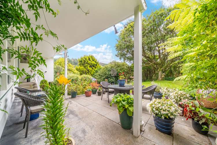 39 Blue Mountains Road Silverstream_2