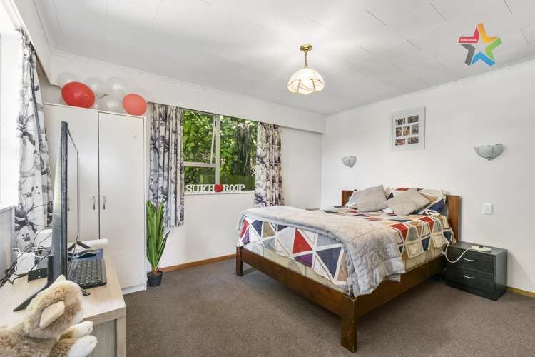 89 Miromiro Road Normandale_14