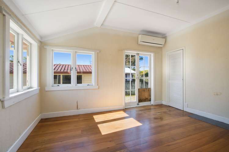 6 Parry Palm Avenue Waihi_3