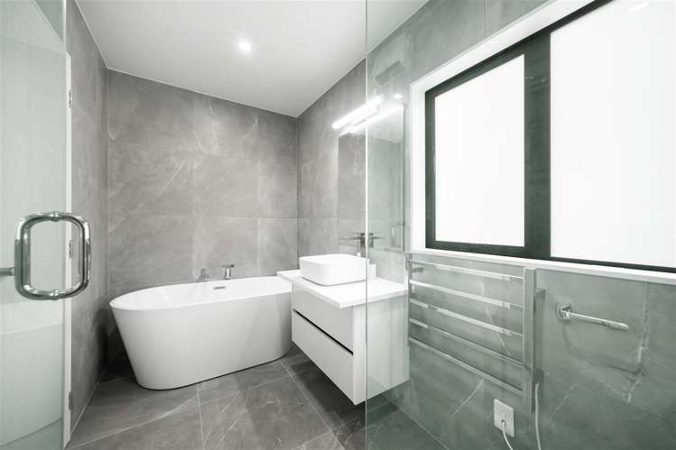 4/2 Marion Avenue Mount Roskill_17