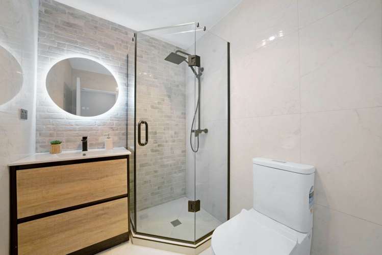 4/592 Massey Road Mangere_16