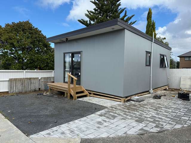 Brand New 2 bedroom Unit