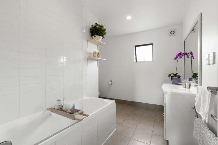 12a Mccracken Road Mount Wellington_12