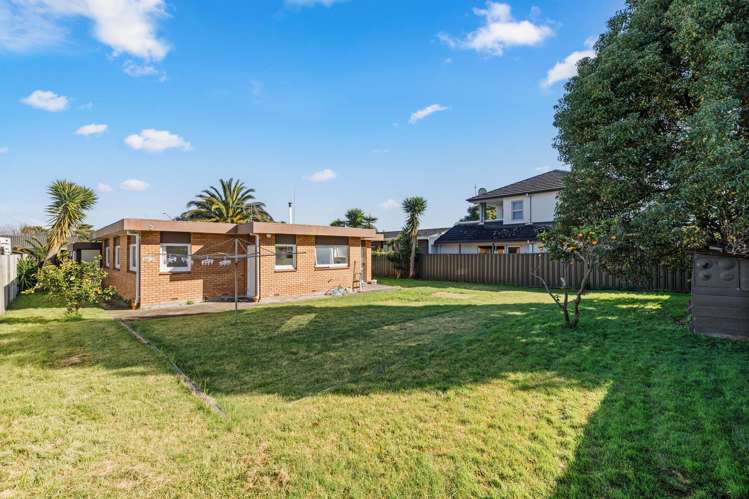 5 Tudor Place Mt Maunganui_14