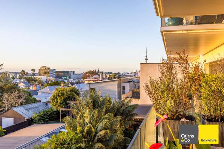 2A/221 Great North Road Grey Lynn_13