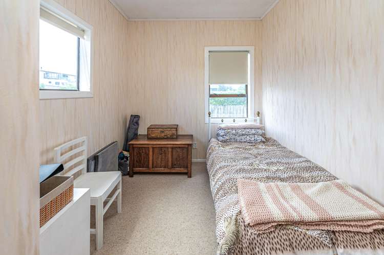 13 Okiwa Terrace Waiinu Beach_15