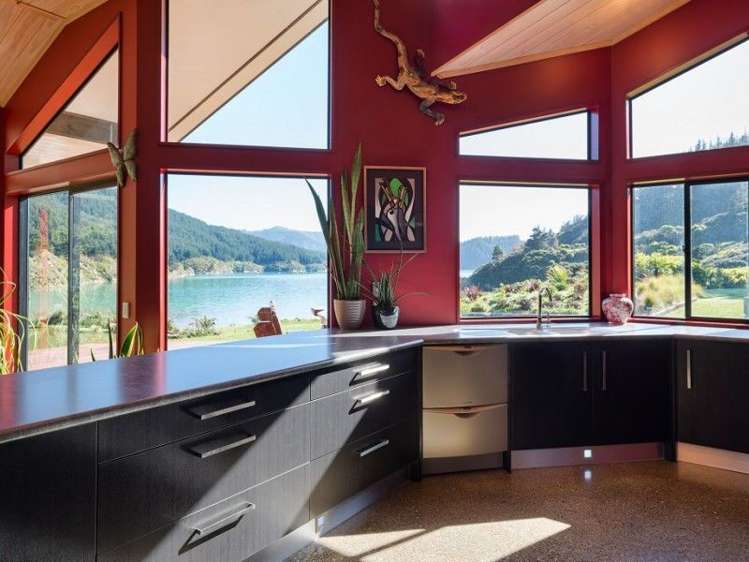 Oyster Bay Queen Charlotte Sound_6