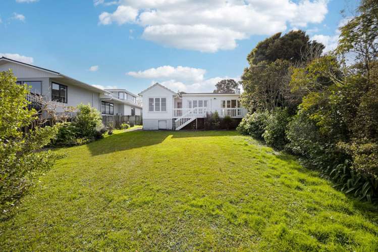 82-84 Ocean View Road Hillcrest_12