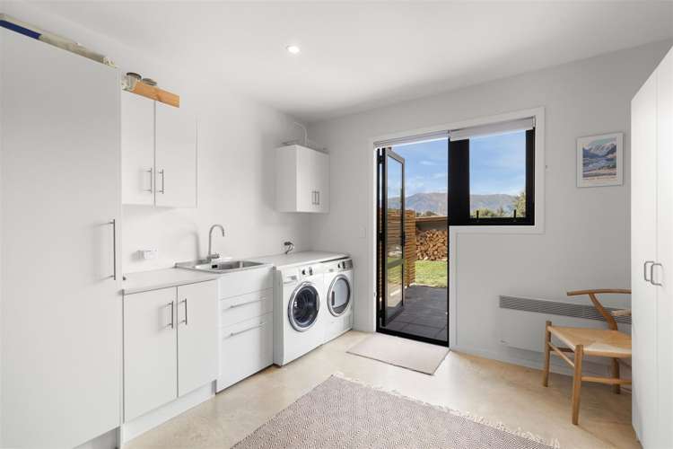 6 Harris Place Luggate_17