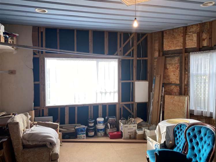 5597 West Coast Road Springfield_15