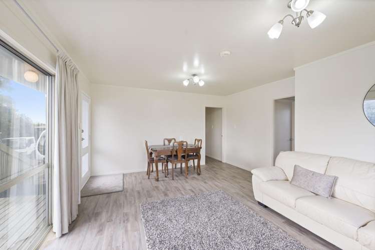 1/217 Swanson Road Henderson_9