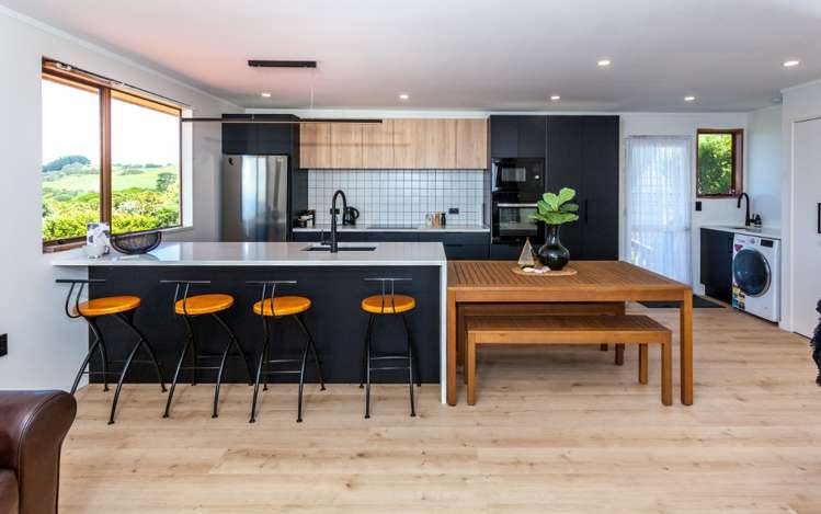 439 Onemana Drive Onemana_7