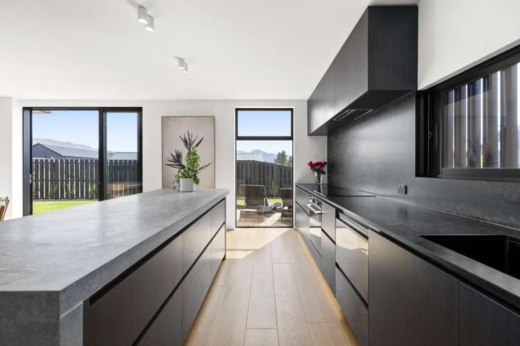 11 Bonspiel Road Wanaka_11