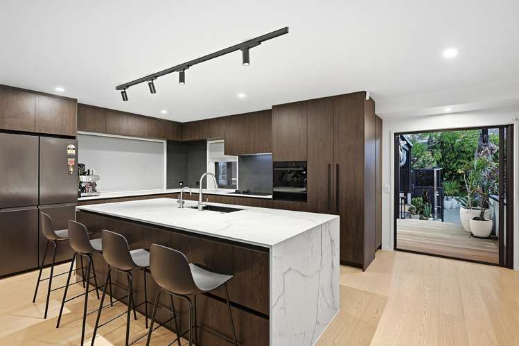 22A Eastcliffe Road Castor Bay_38