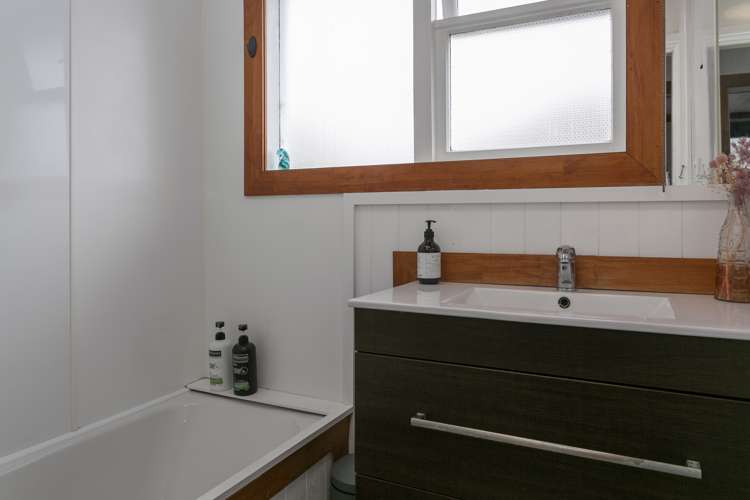 4 Tamatea Road Taupo_10