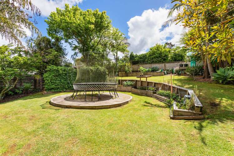 24 Isobel Road Greenhithe_24