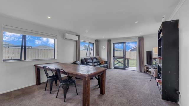 46 Chambers Avenue Woodend_1