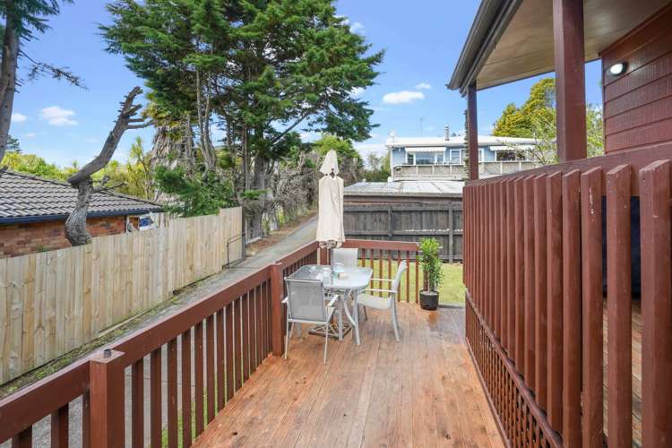 15a Withers Road Glen Eden_2