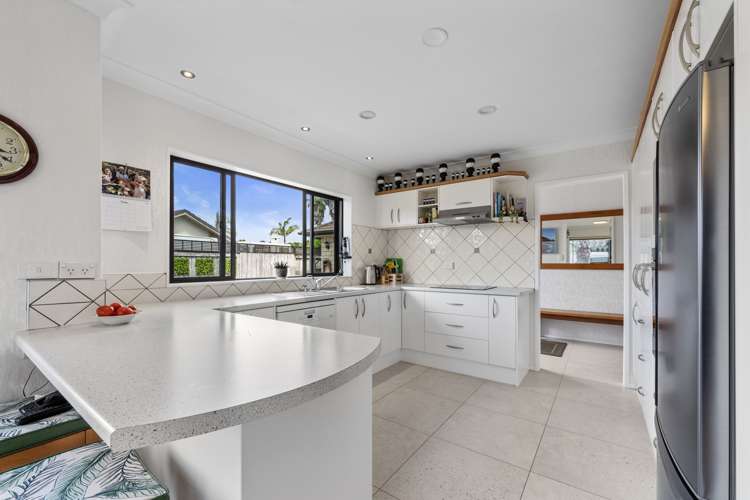 51 Beachwater Drive Papamoa_6