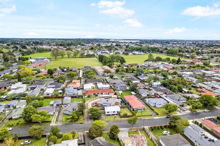 2/27 Scott Road Papakura_17