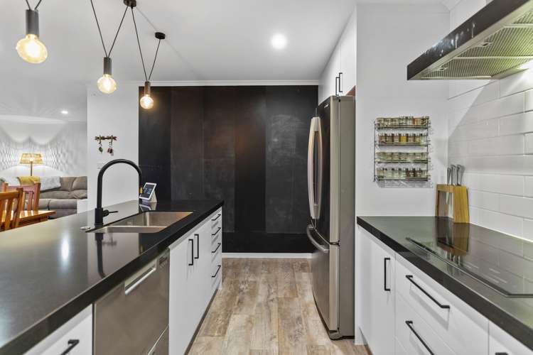 10 Te Wharo Drive Papamoa_1