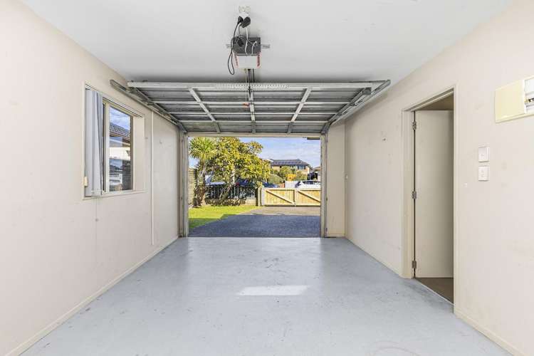 15 Pine Road Orewa_14