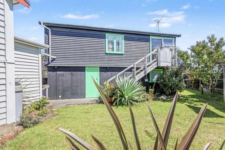 23 Carlton Avenue Gonville_27