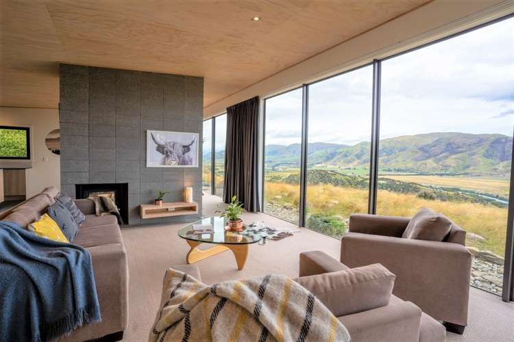 260 Pukekowhai Drive Queensberry_16