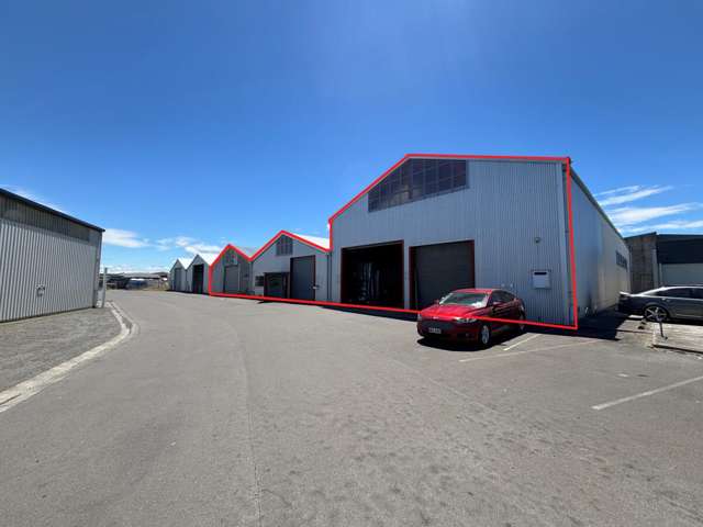 High Profile 1450m&sup2; Warehouse