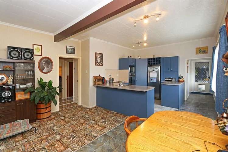 9 Manu Road Okaiawa_5