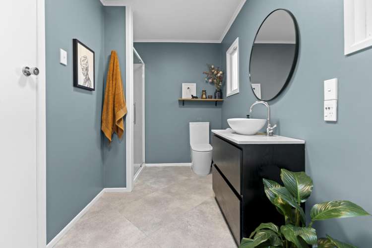 222 Tukapa Street Westown_19