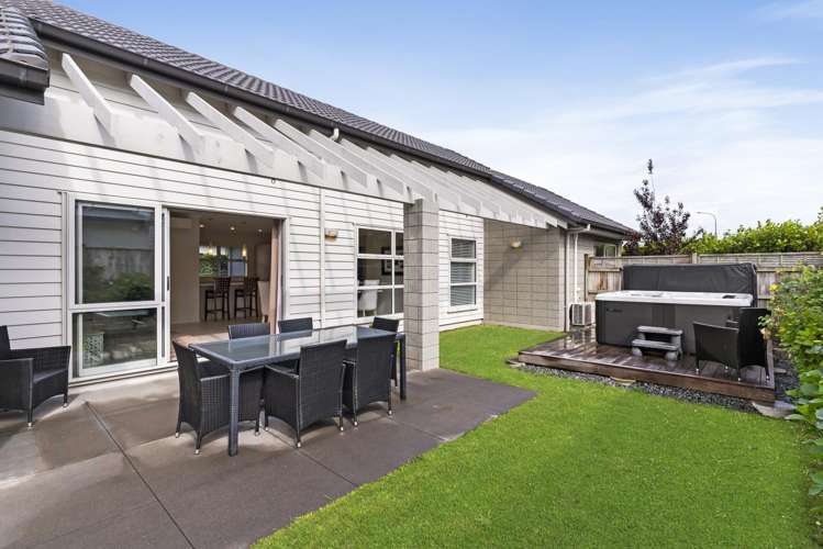 7 Andalusian Way Karaka_15