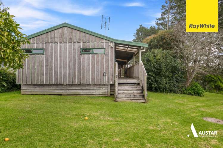  A/60 Cobham Crescent Kelston_13