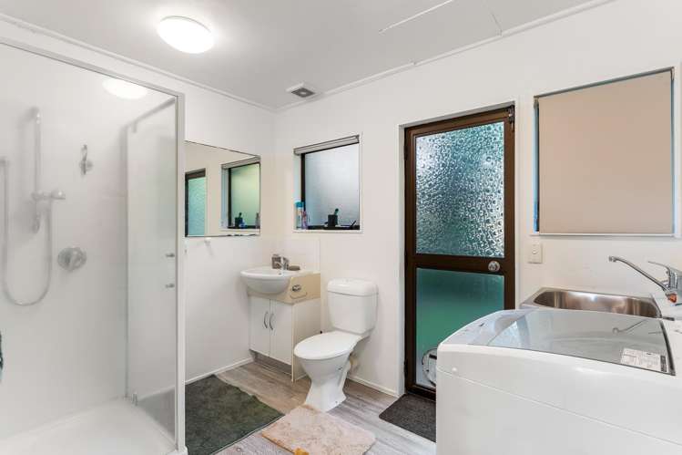 111 Stott Avenue Birkdale_16