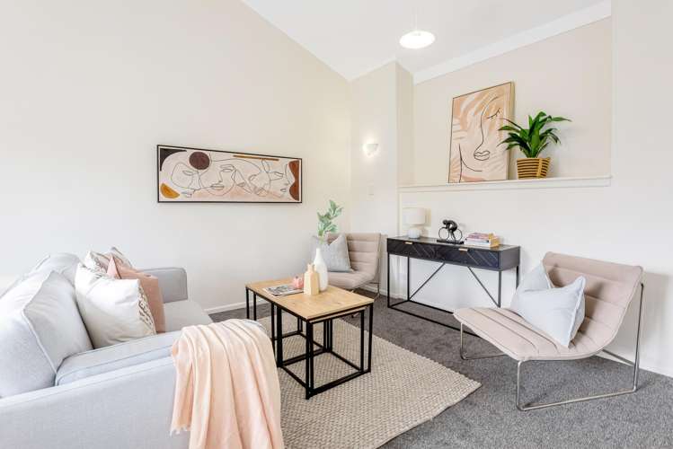 10/124 Redwood Avenue Tawa_6