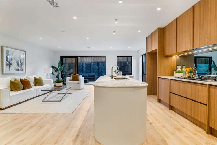 50 Tipu Crescent Wainui_13