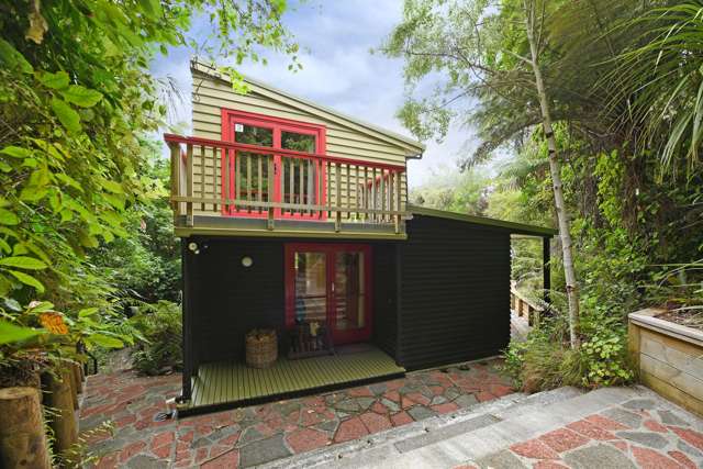 63 Wyndham Road Pinehaven_1