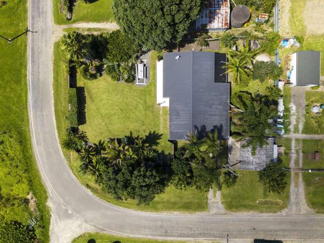 6 Mere Street Tokomaru Bay_1