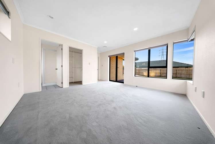 93 Rushgreen Avenue Pahurehure_10