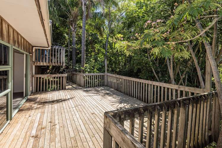 329 Beach Road Onerahi_21