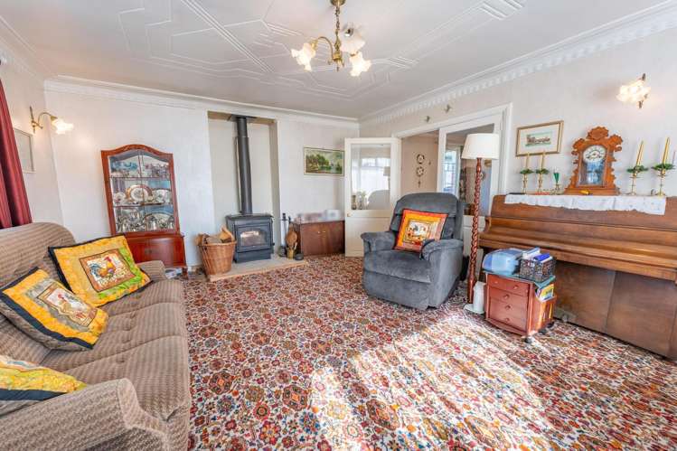 25 Hughes Street_1