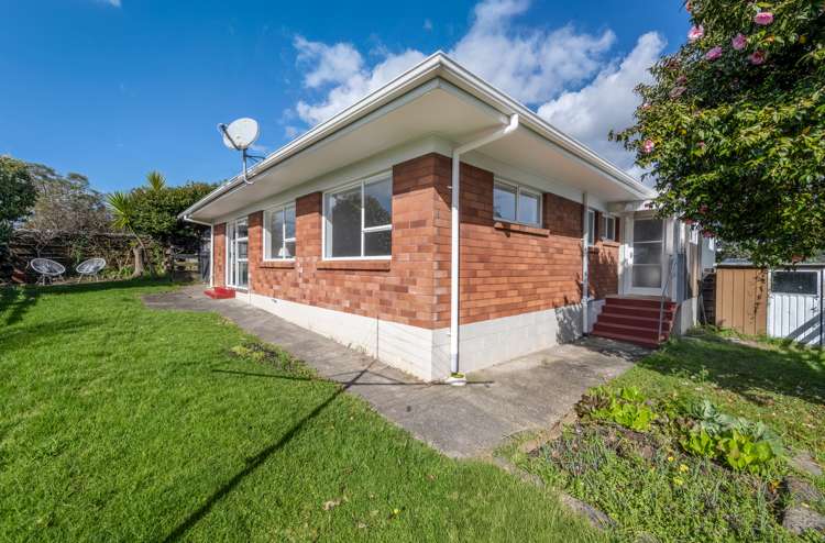 2/24 Highland Park Drive Highland Park_14