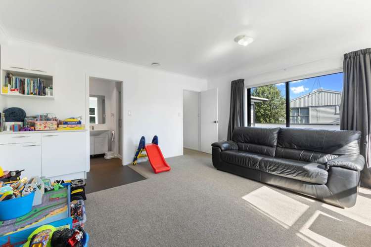 9 & 9A Clark Street Manurewa_13