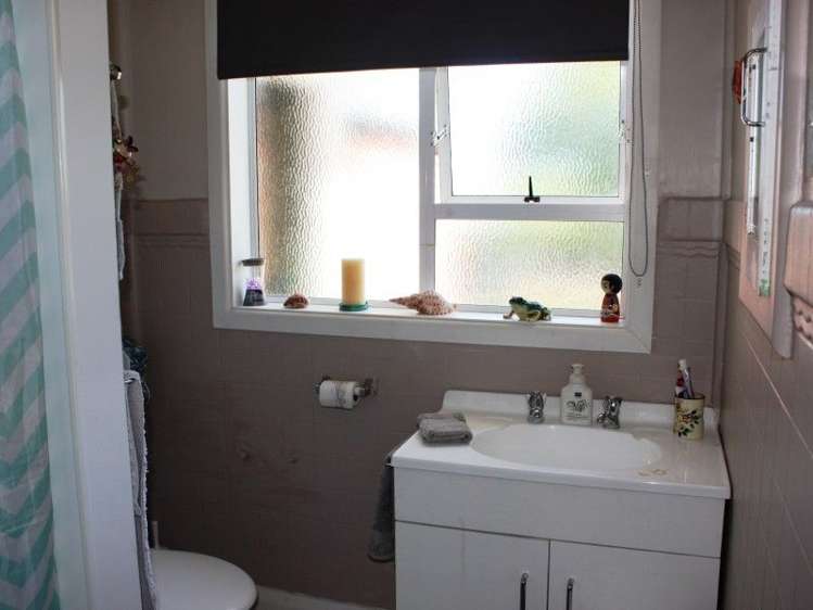 73 Eddystone Street Kaitangata_11