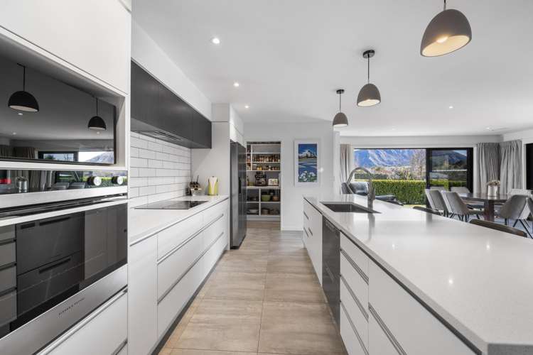 90 Infinity Drive Wanaka_7