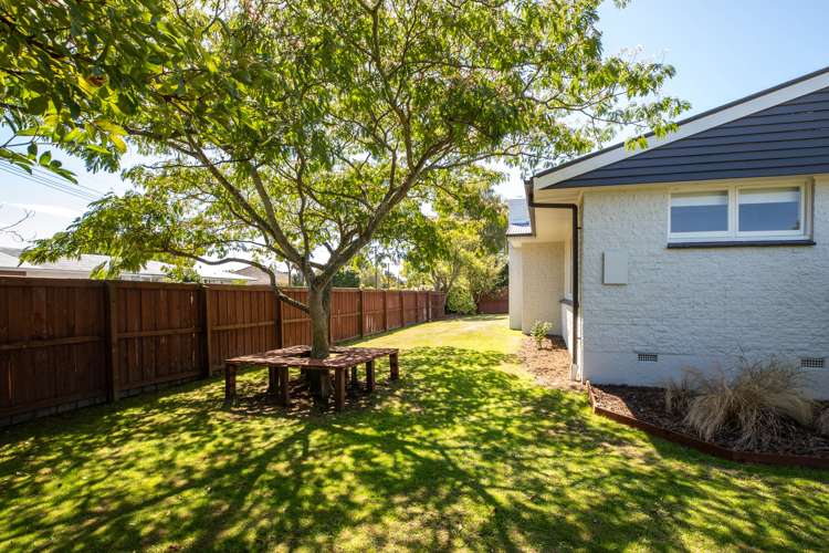 2 Algidus Street Sockburn_19